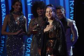 En el Latin Grammy Rosalía va triunfando