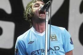 ¡Prometer no empobrece..! Liam Gallagher ofrece concierto si Messi firma con el Manchester City