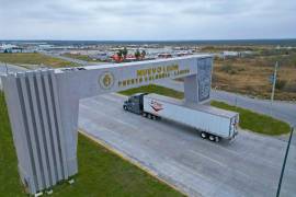 Los acuerdos fueron para realizar trabajos en el puerto fronterizo de Colombia, Nuevo León.