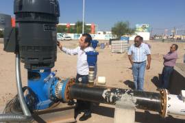 Gerente del Simas Torreón supervisa perforación de pozos