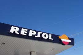 Repsol registra pérdidas de 1 200 millones de euros por la baja del petróleo