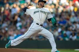 Yovani Gallardo feliz de regresar con los Cerveceros