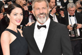 Mel Gibson será padre por novena vez a los 60 años