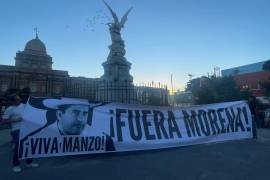 Participantes del mitin exigieron al Gobierno Federal esclarecer el asesinato del activista michoacano y garantizar el retorno al estado de derecho.