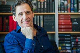 &quot;El hombre que perseguía su sombra es un relato valiente”: Lagercrantz