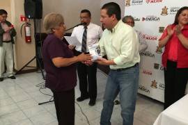 Realizan segunda entrega de glucómetros en Ramos Arizpe