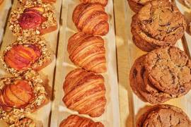 Un pan con forma de media luna llegó con los panaderos austriacos a la Exposición Universal de París de 1889.