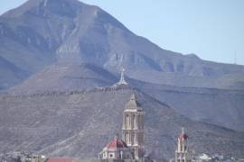 El Cerro de la Vega, detrás del Cerro de las Galeras, es una de las tres zonas que se considera que podrían ser áreas naturales protegidas.