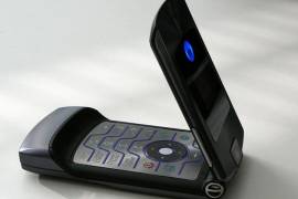 Motorola se pone &quot;retro&quot;, anuncia el relanzamiento del Razr