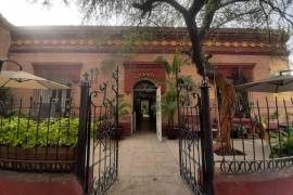 Las casonas del Centro Histórico se han convertido en puntos de encuentro para celebrar el amor y la amistad.