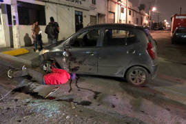 Chocan ebrios en Centro de Saltillo y se culpan el uno al otro