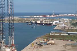 Puerto de Tabasco tiene el mayor movimiento de carga