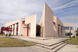 Las Infotecas universitarias enfrentan el reto de adaptar sus espacios y servicios a las nuevas tecnologías y las necesidades de la comunidad estudiantil.