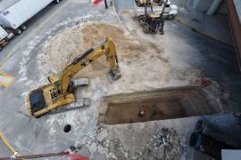 La excavación para el Sistema Pluvial Puerta del Oriente, sobre el retorno oriente del bulevar Fundadores, antes de llegar al Centenario de Torreón.