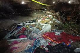 El incendio ocurrió en un terreno baldío detrás de una gasolinera en la colonia Mirasierra.