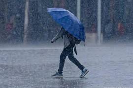 Para el domingo 2 de agosto, el monzón mexicano ocasionará lluvias puntuales intensas y vientos con rachas fuertes.