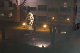 Hacen simulación de sacrificio humano en el CERN (Video)