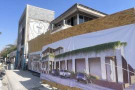 Las obras se encuentran en la esquina de las calles de Guillermo Purcell y Guadalupe Victoria en el centro de Saltillo.