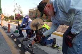 Integrantes del equipo Boyatón realizan labores permanentes de rehabilitación en distintos corredores para fortalecer la movilidad en bicicleta.