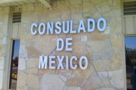 El Consulado de México con sede en Eagle Pass, viene recomendando a la población que desea tramitar el pasaporte mexicano para que agenden su cita por medio del portal web de la Secretaría de Relaciones Exteriores o bien llamando directamente a la oficina.