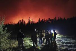 Incendios forestales en Siberia obligan evacuaciones en aldeas