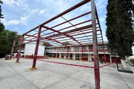 Retiran techumbres en escuelas de Ramos Arizpe por riesgo de colapso