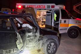 La camioneta quedó sobre terracería en una zona de construcción de la colonia Omega.