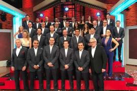 Comentarista de TV Azteca se retira en pleno juego