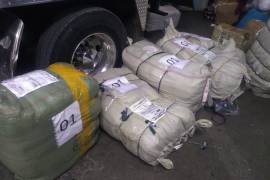 Detienen a camionero con supuesto contrabando en la carretera Matehuala – Saltillo