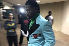 Antonio Brown ahora golpea a un conductor y es encarcelado