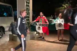 Selección Mexicana se vuelve viral por su desprecio a 2 fans