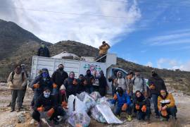 Recogen 400 kilos de basura en el cañón de San Lorenzo en Saltillo