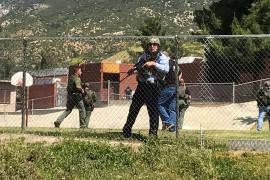Otro tiroteo en San Bernardino, ahora en una escuela primaria; hay tres muertos