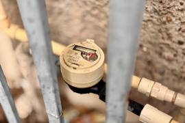Las heladas pueden dañar el kit interno de los medidores; el organismo recordó que solo repone estos equipos y que las reparaciones internas del domicilio corresponden al propietario.