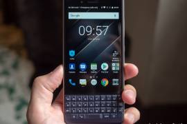 BlackBerry regresa y lanza nuevo smartphone con teclado, Key2 LE