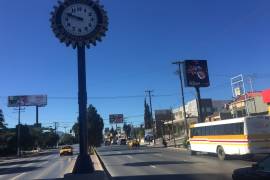 Rotarios instalan nuevo reloj en Saltillo