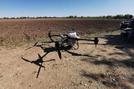 En ejidos del norte de Coahuila se promueve el uso de la tecnología para la siembra mediante el uso de drones.