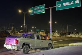 Afortunadamente, no se reportaron personas lesionadas en el choque, pero la camioneta fue pérdida total.