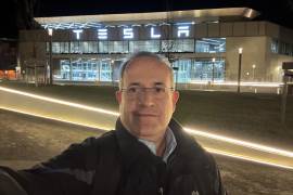 De Saltillo a Silicon Valley: Leonardo Guerrero, el ingeniero de la región que dirige 12 plantas de Tesla