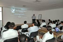 IMSS Coahuila inicia Ruta de la Investigación 2026 para residentes