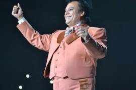 Regalo. Juan Gabriel dejó un catálogo musical que continúa conquistando a nuevas generaciones una década después de su muerte.