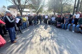 Exobreros de Altos Hornos enviaron un oficio dirigido a la presdenta Claudia Sheinabum para solicitarle un apoyo económico para cada trabajador.