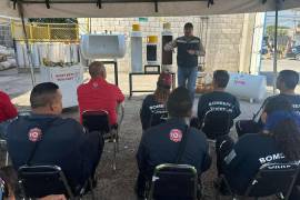 Jorge Luis Juárez Llanas, director de Protección Civil y Bomberos, destacó la importancia de la capacitación continua para prevenir accidentes.