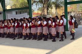 El plantel en la colonia El Pueblo fue rehabilitado con aulas, sanitarios, aire acondicionado y techumbre.