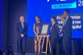 Zaraí Salvador fue reconocida por su trayectoria como emprendedora social e investigadora.