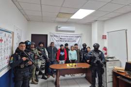 Elementos de la Guardia Nacional y del Ejército Mexicano durante el operativo realizado en Piedras Negras.