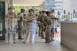 El mandatario federal ordenó al Departamento de Defensa enviar otros 2 mil efectivos adicionales, para apoyar al Servicio de Control de Inmigración y Aduanas (ICE, por sus siglas en ingles).