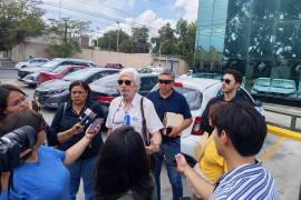 Vecinos de distintos sectores de Saltillo participaron en la mesa técnica con Agsal para analizar alternativas ante contingencias en el suministro de agua.