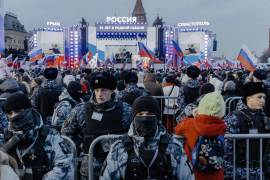 Los crecientes ataques con drones, la escasez de combustible y los cortes de electricidad en Crimea, la región anexionada ilegalmente por Rusia, son algunos de los factores que aumentan la presión sobre el presidente Vladimir V. Putin.