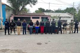 Un cateo encabezado por la Fiscalía de Coahuila en Agujita, en el municipio de Sabinas, Coahuila, dejó un hombre de 49 años detenido y metanfetamina asegurada.